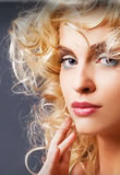 Vanity Hair: curly blonde hair extensions